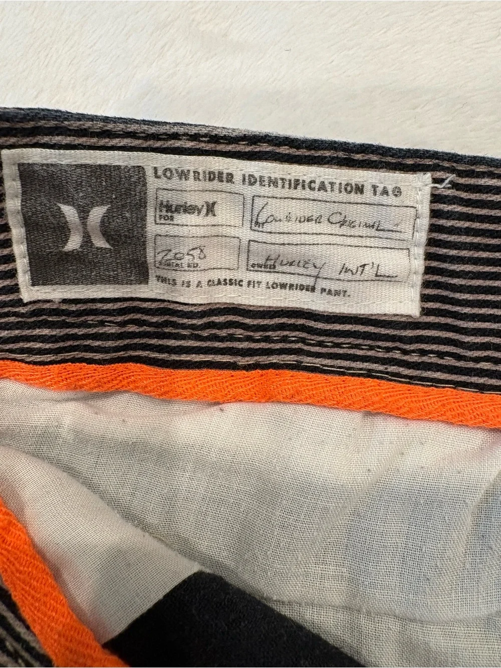 Hurley Low Rise striped shorts/ Y2K Classic Fit Low-rise - Picture 9 of 9